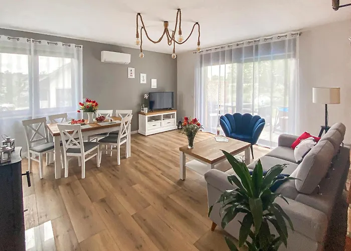 3 Bedroom In Сasa de vacaciones *